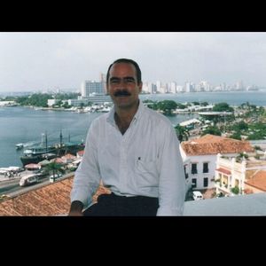 Meet your Posher, Roberto